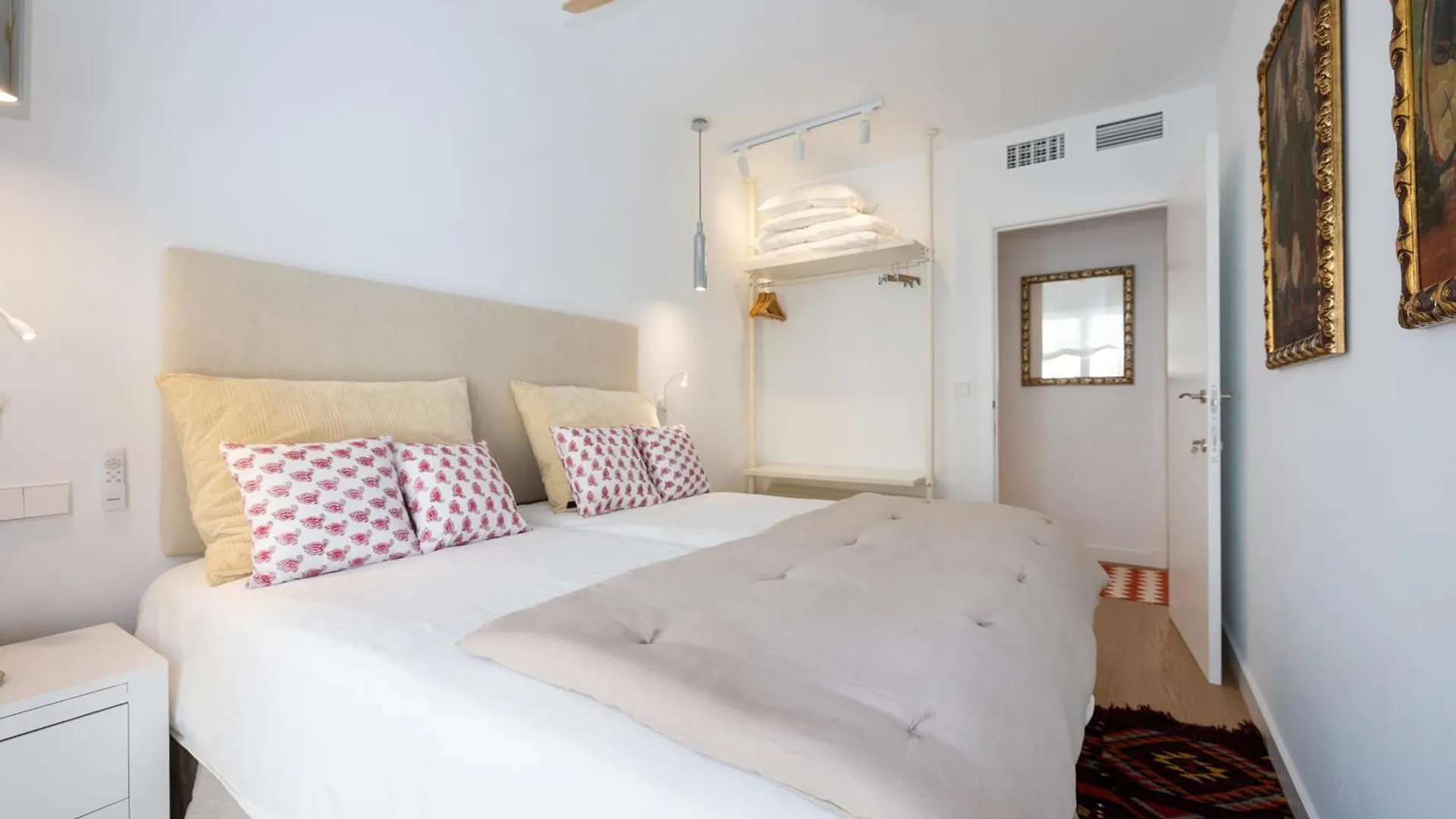Las Garzas Del Realejo Luxury Home Granada